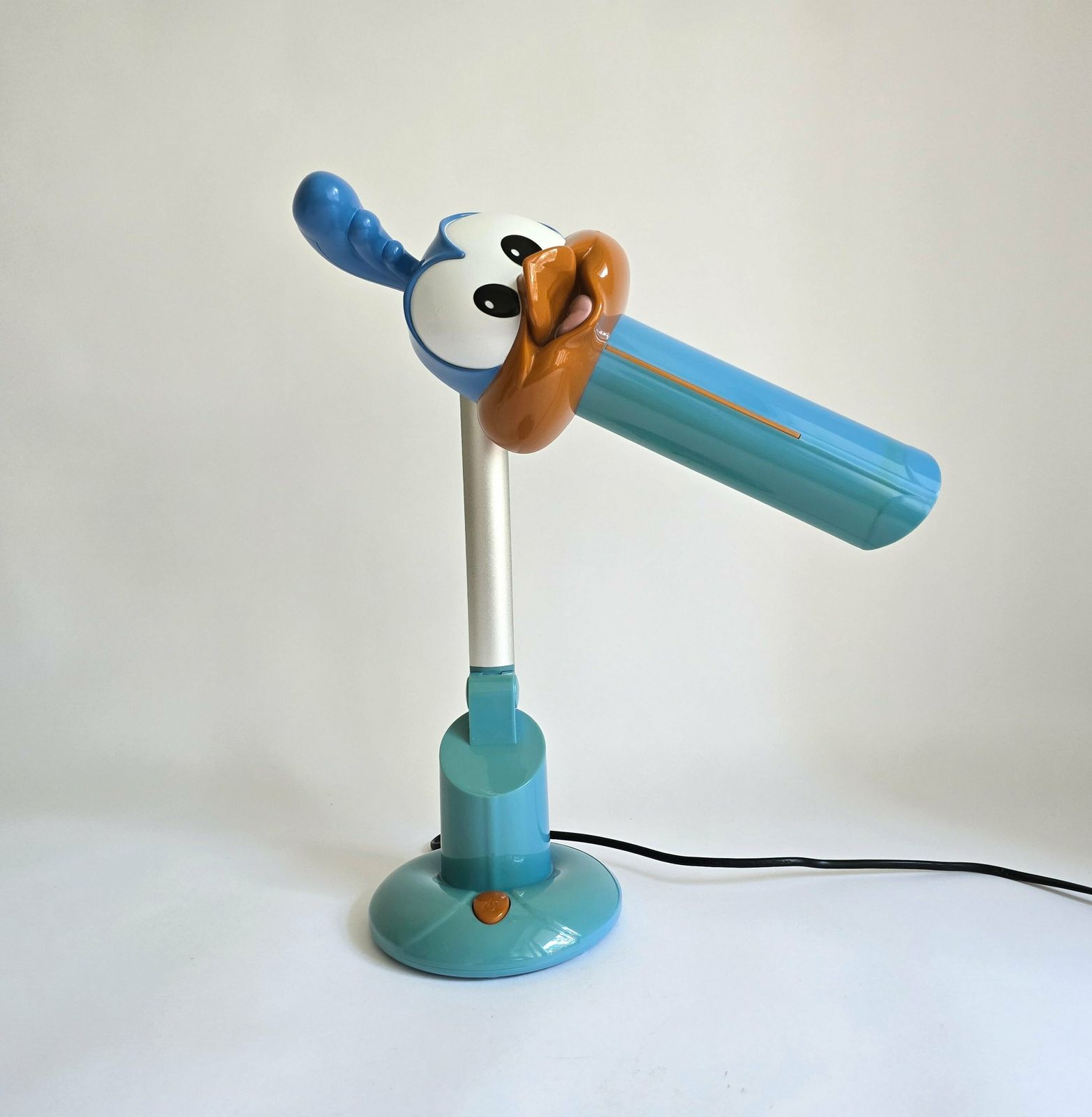 Vintage Pop Art Baby Road Runner Desk Lamp Made Of Heat Resistant Plastic