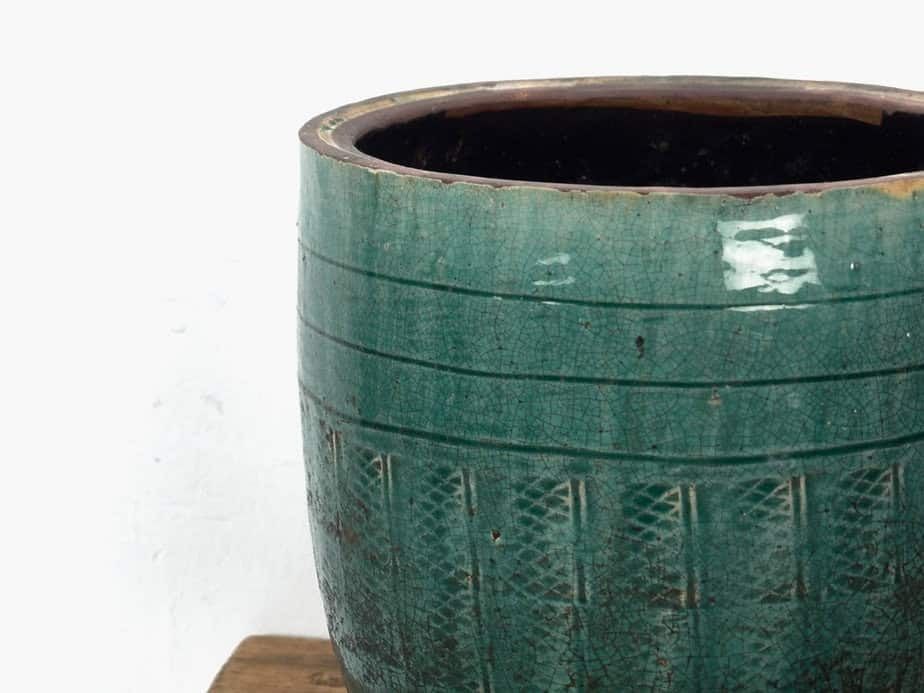 Medium Antique Emerald Green Ceramic Vase (C.1820) photo furniture