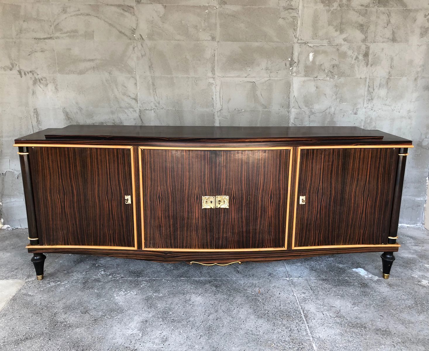 French Macassar Art Deco Masterpiece Sideboard, 1940s