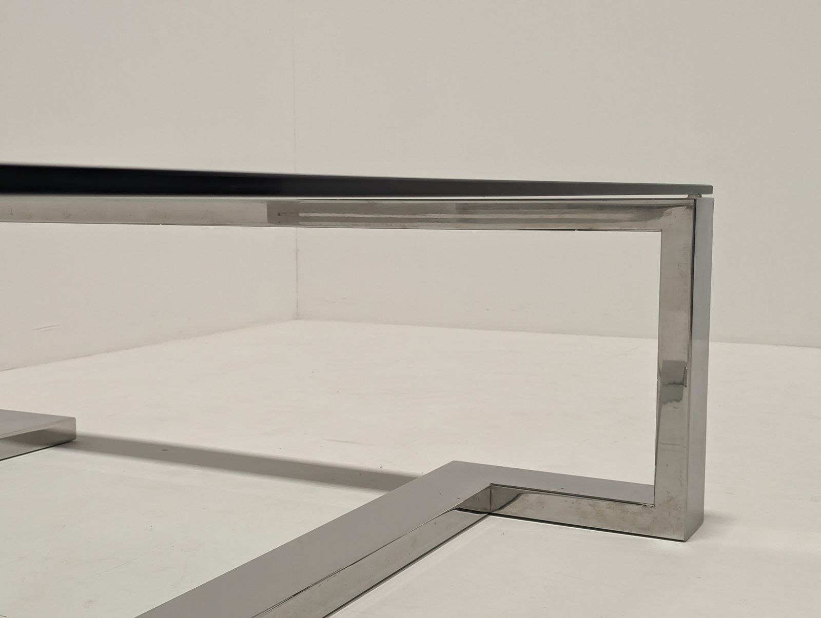 photo buy Decorus Arissa Chrome Coffee Cocktail Table