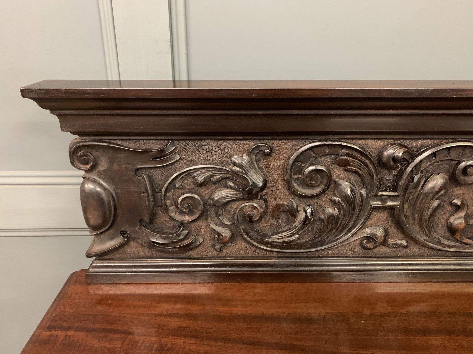 1500.0 Victorian Carved Mahogany Buffet photo