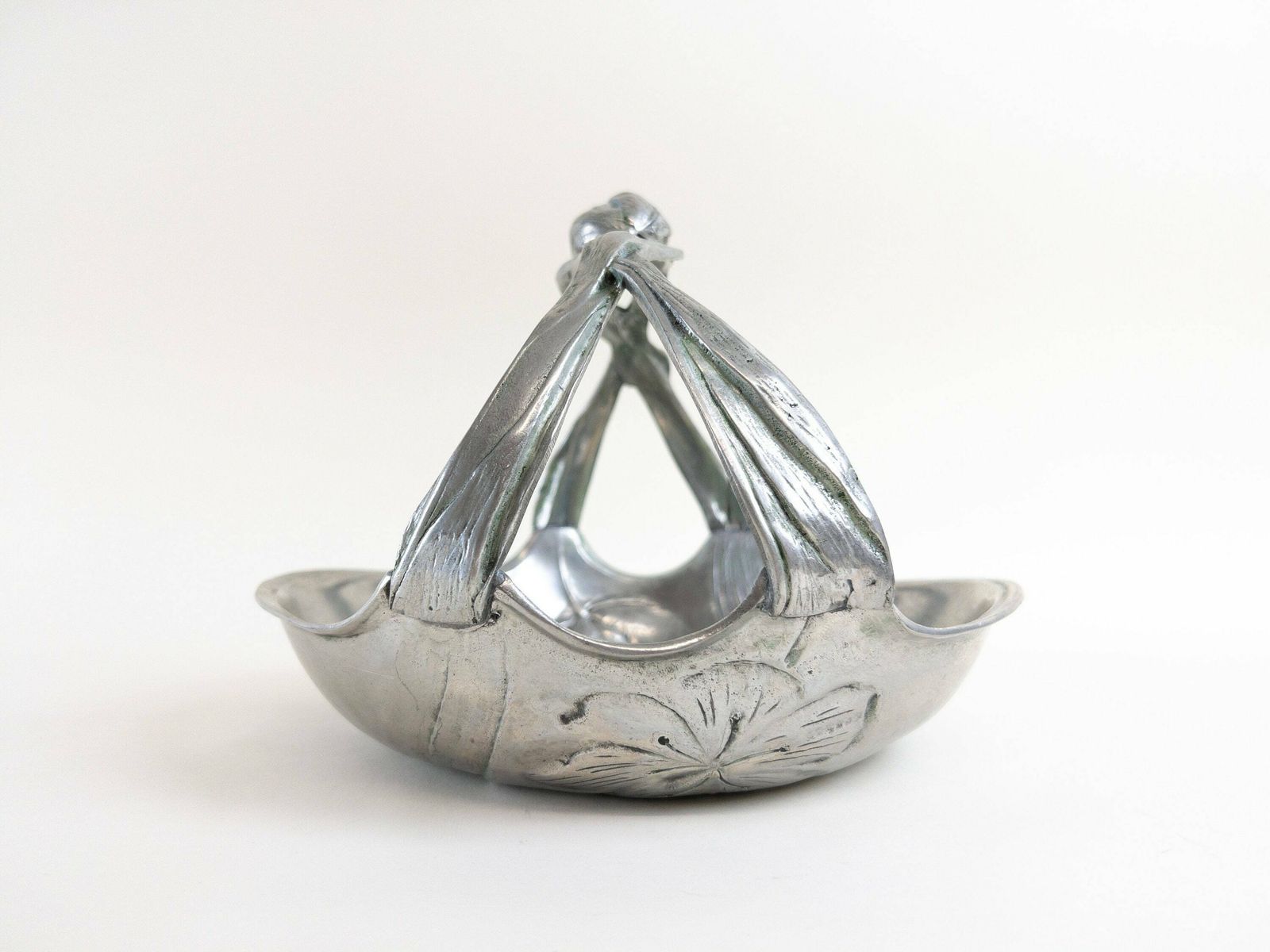 Floral Pewter Basket   Art Nouveau Pewter Centrepiece   Solid Heavy Pewter And Tin photo vinterior