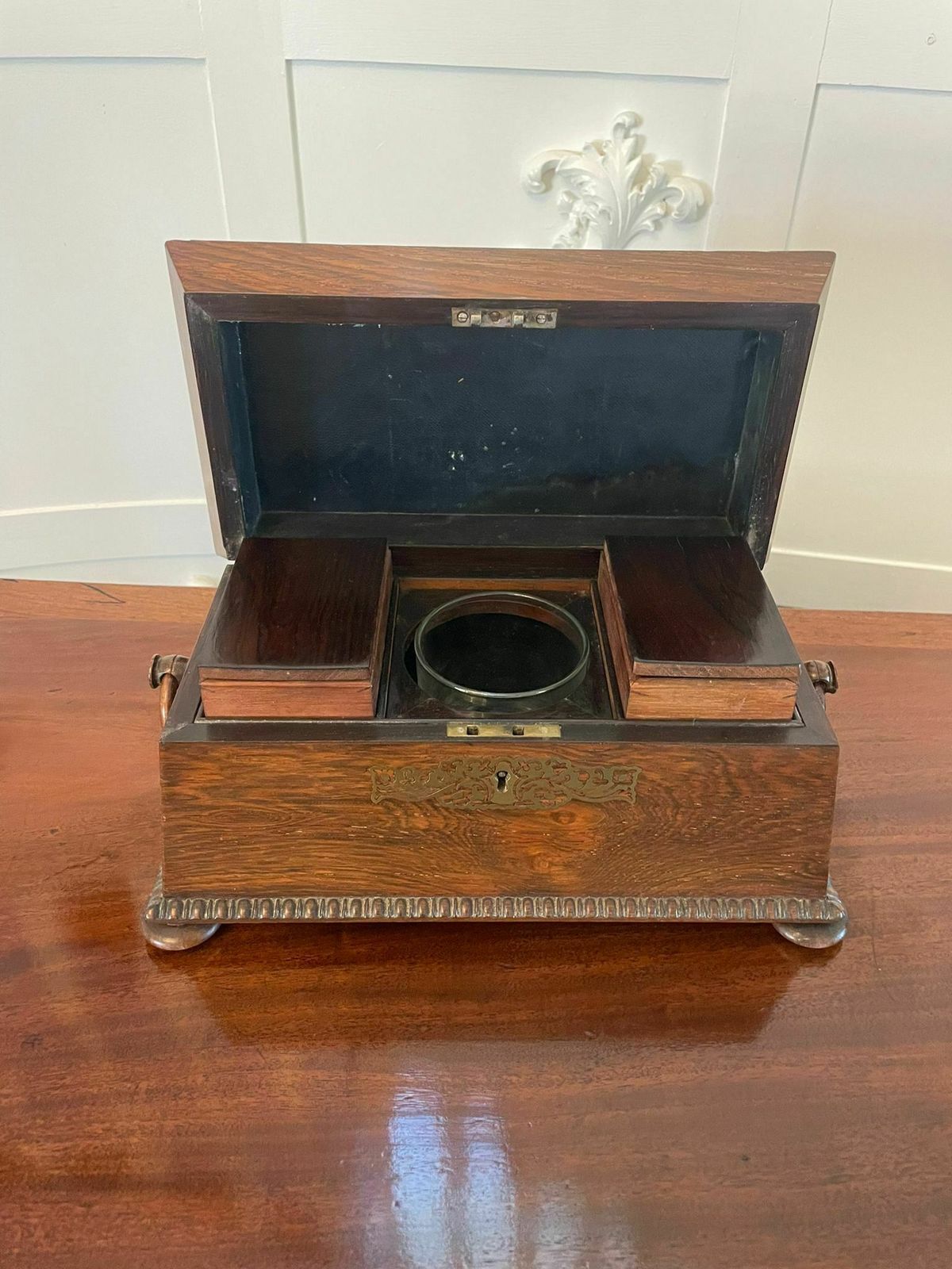 Fine Antique 19th Century Inlaid Brass Rosewood Tea Caddy photo vinterior