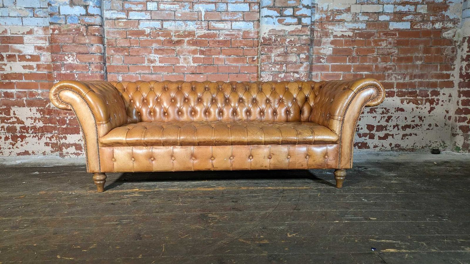 Ex Display Cliveden 3 Seater Sofa