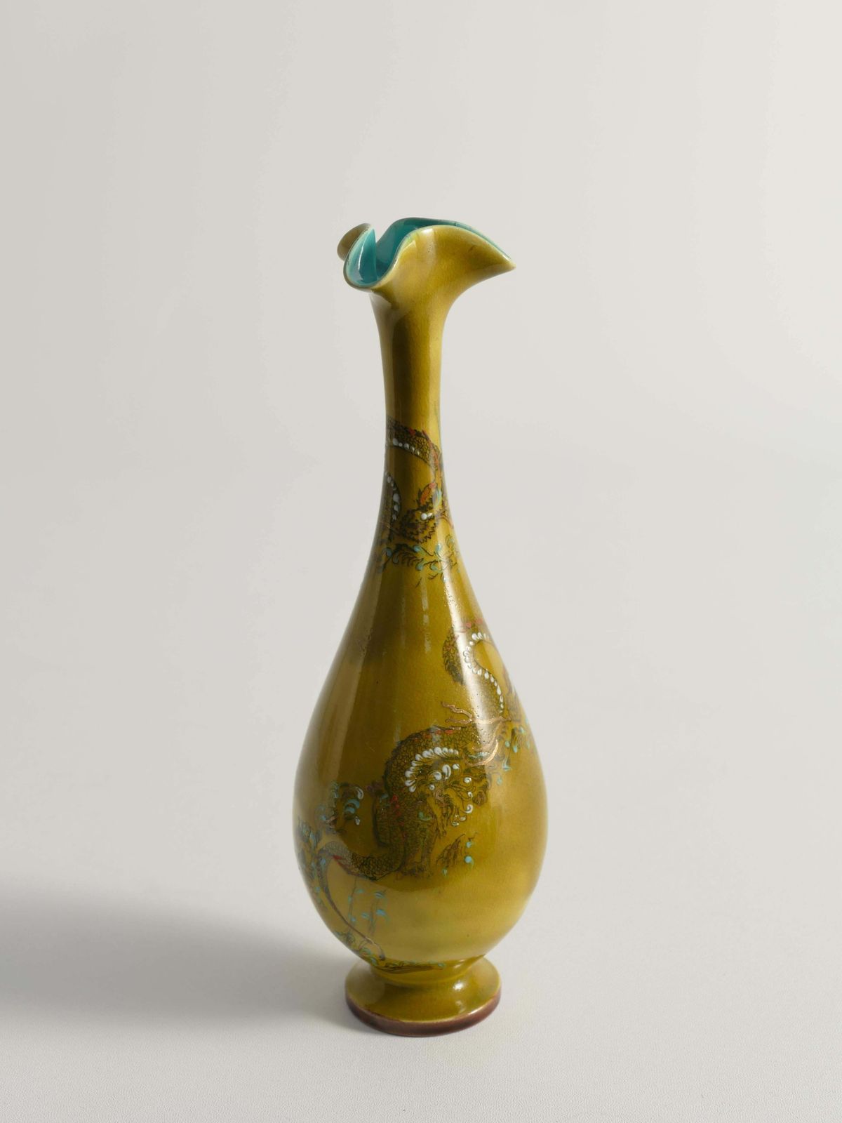 Chinoiserie Ochre Yellow Dragon Vase By Lambeth Doulton Faience, England 1880s photo Home Decor