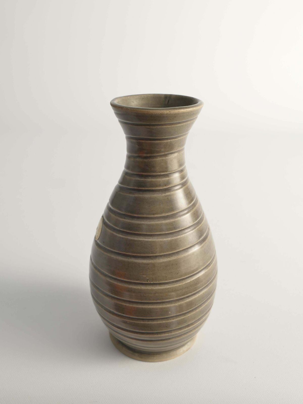 photo furniture Scandinavian Modern Stoneware Vase Attributed To Ewald Dahlskog For Bo Fajans