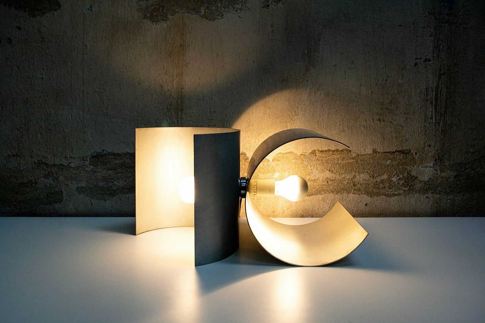 Aluminum Table Lamps By Giuliano Cesari For Nucleo Sormani, 1960s photo for sale