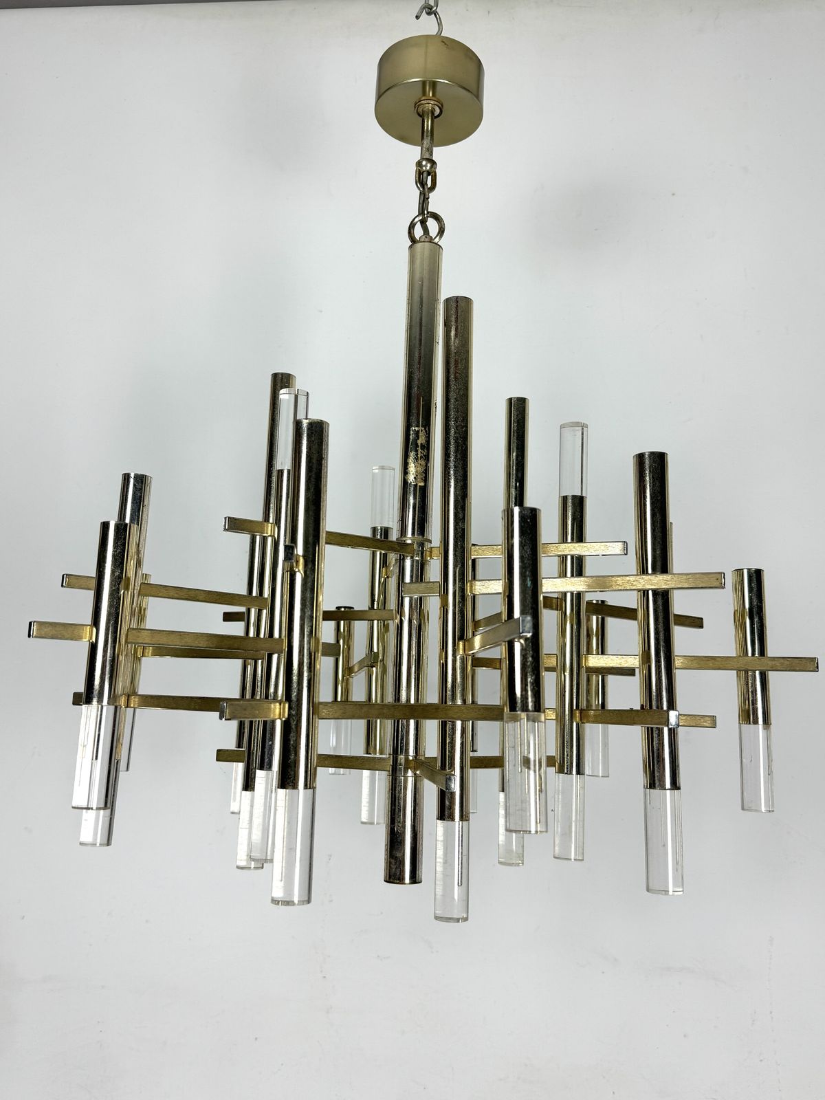 Sciolari 15 Lights Slight Gilded Chrome And Perspex Chandelier Model Ice, Italy 60s photo 3510.0