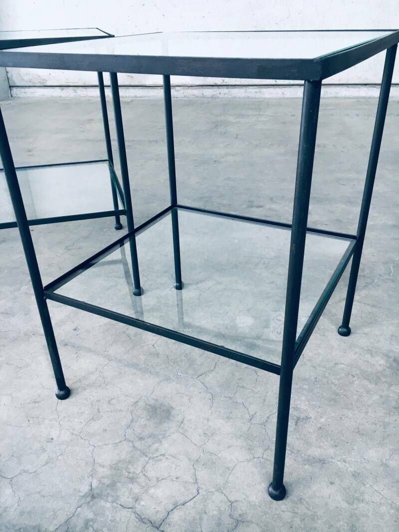 photo vinterior Minimalistisch Design Bijzettafelset Met Twee Bladen / 2, België, Ca. Jaren 1960