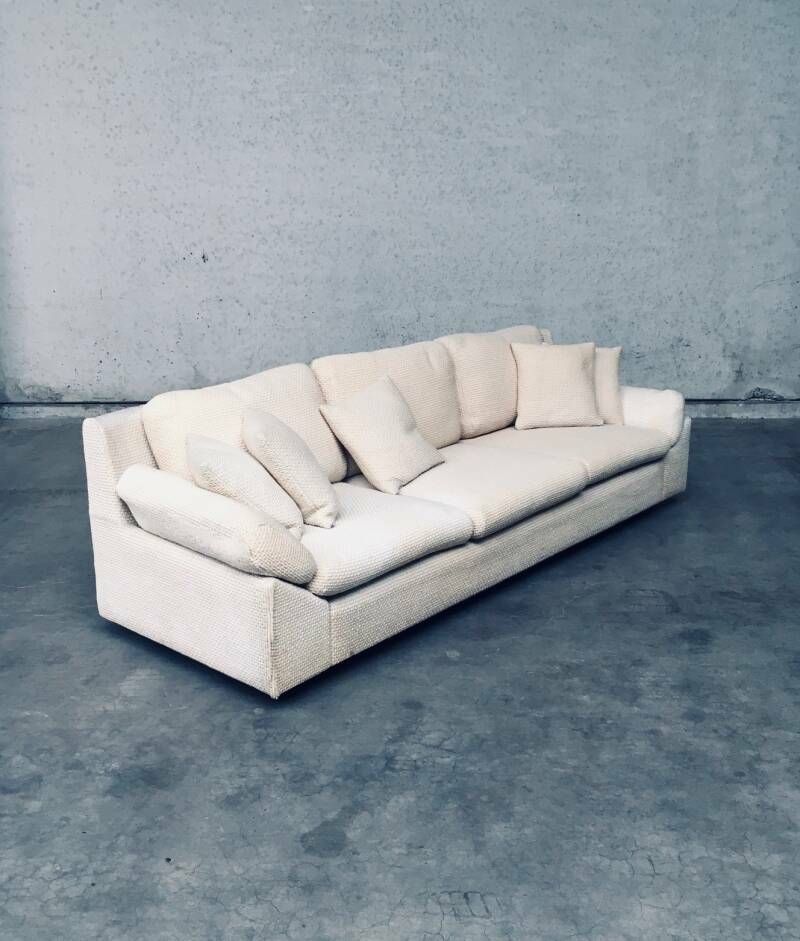 Driezitsbank – Mid Century Modern Design – Bouclé Wol – Jaren 1960 photo 3200.0