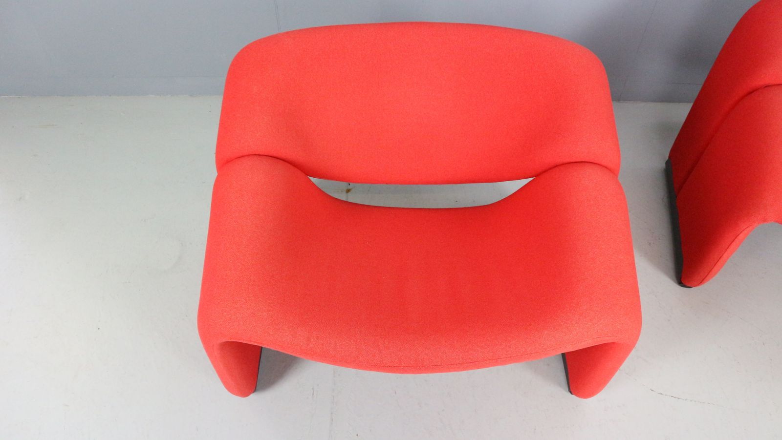 Furniture Pierre Paulin Set Of 2 F598 Groovy Armchairs For Artifort New Upholstery, 1972 photo