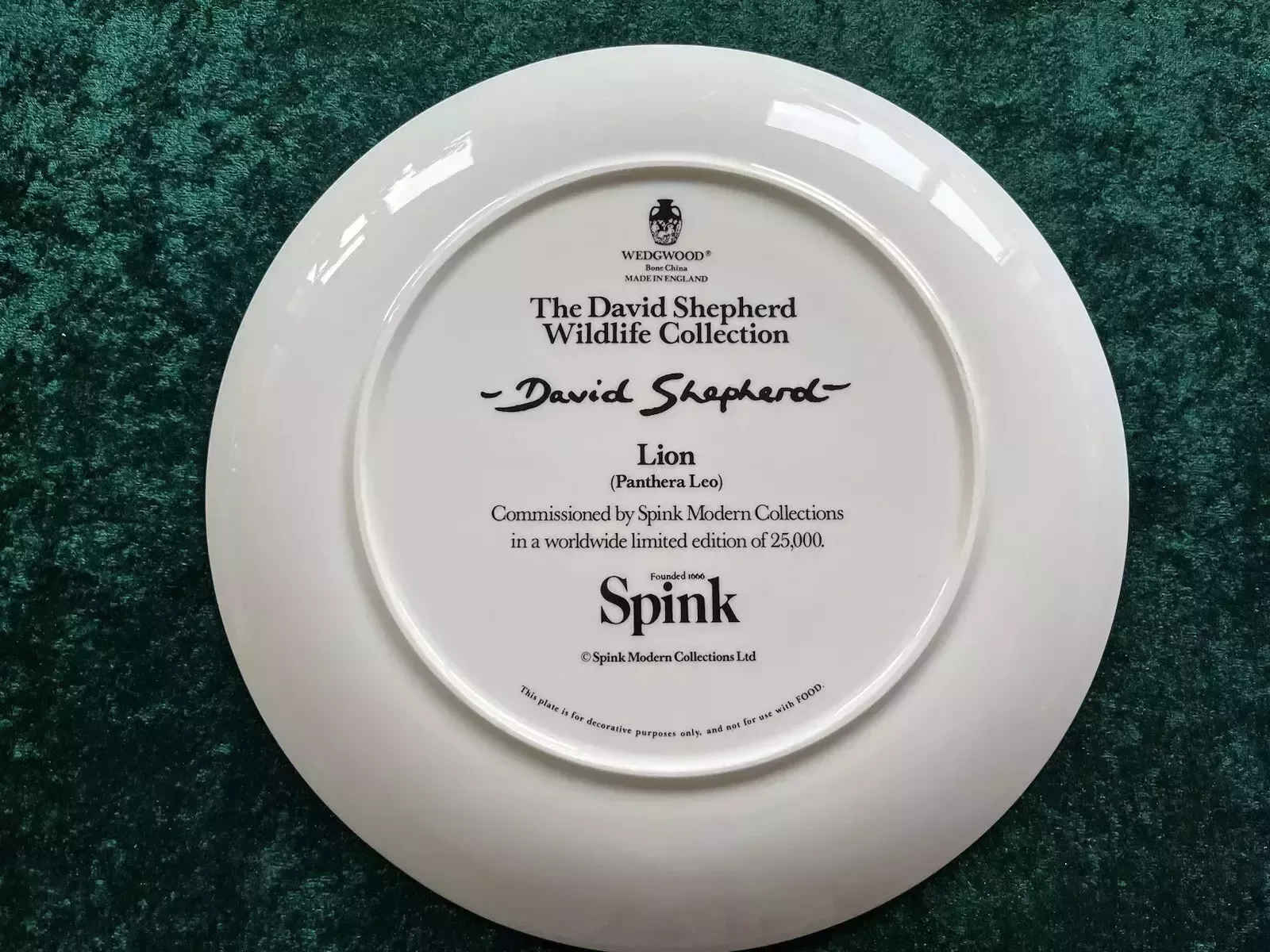 photo furniture Set Of Four Wedgwood David Shepherd Wildlife Collection Collectors Plate