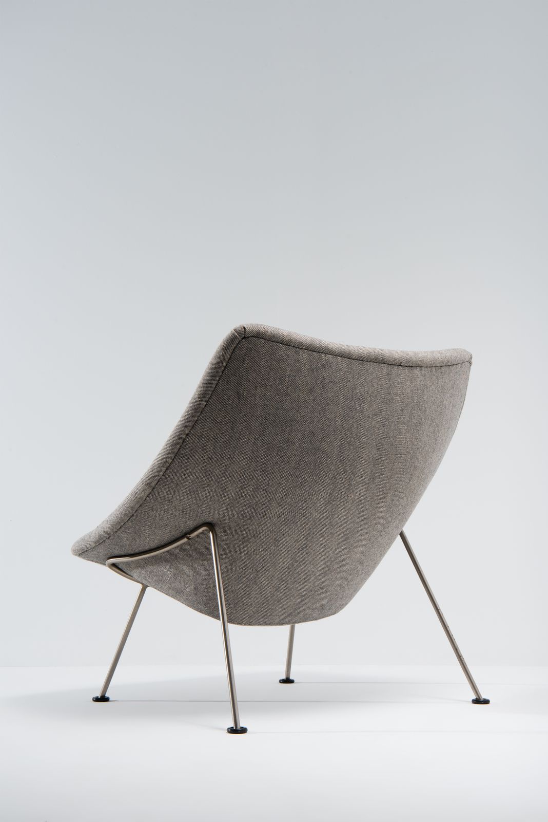 Oyster Chair With Ottoman   Pierre Paulin photo 4900.0