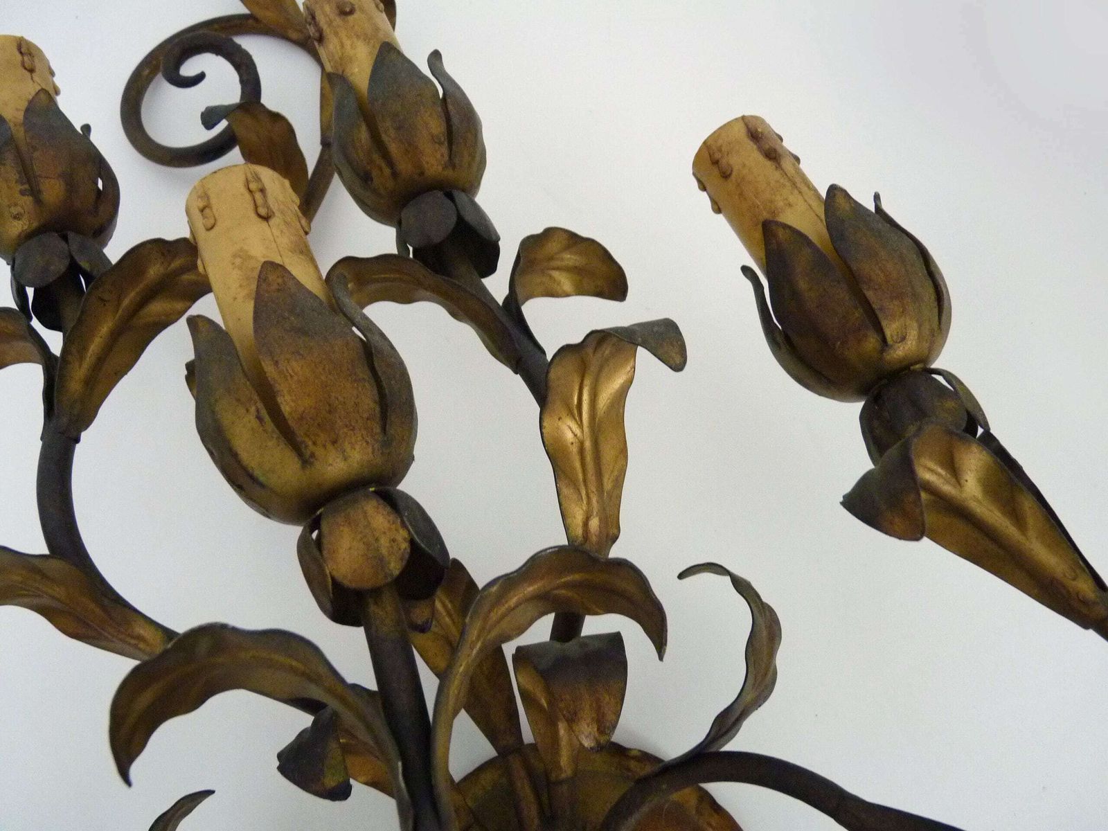 Magnificent Pair Of Vintage Italian Wall Lights In Gilded Metal, Glass Pendants. photo vinterior