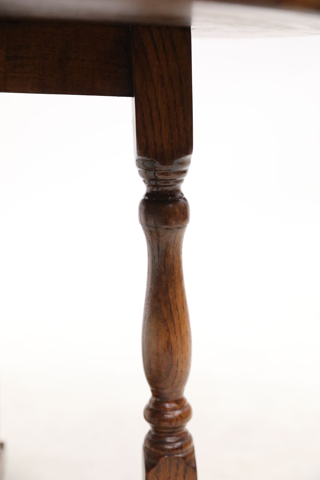 Old Charm Style Round Side Coffee Table Utility Furniture Stamp photo vinterior