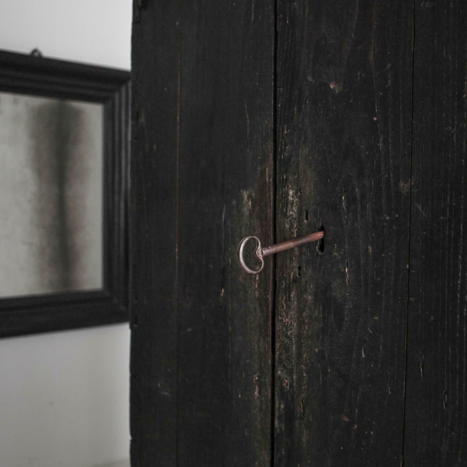 Xxl 17th C. Portuguese Mountain Cupboard In Blackened Chestnut photo Furniture