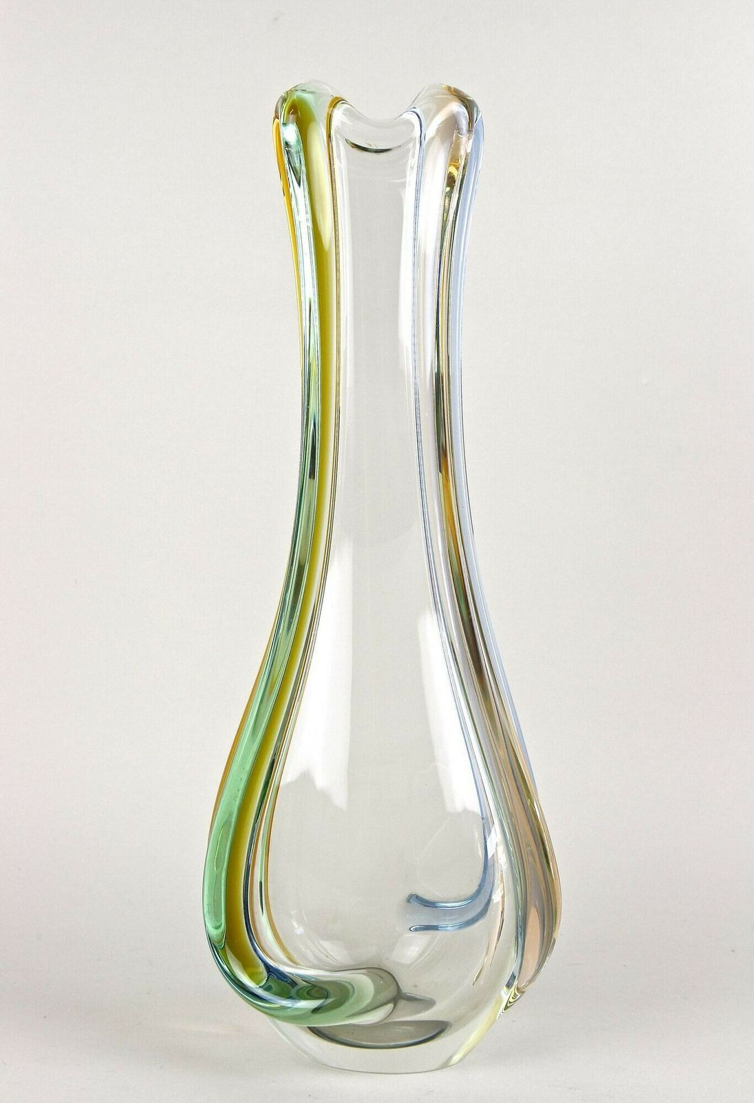 Mid Century Modern Murano Glass Vase By Sommerso Murano, Italy Circa 1960 photo vinterior