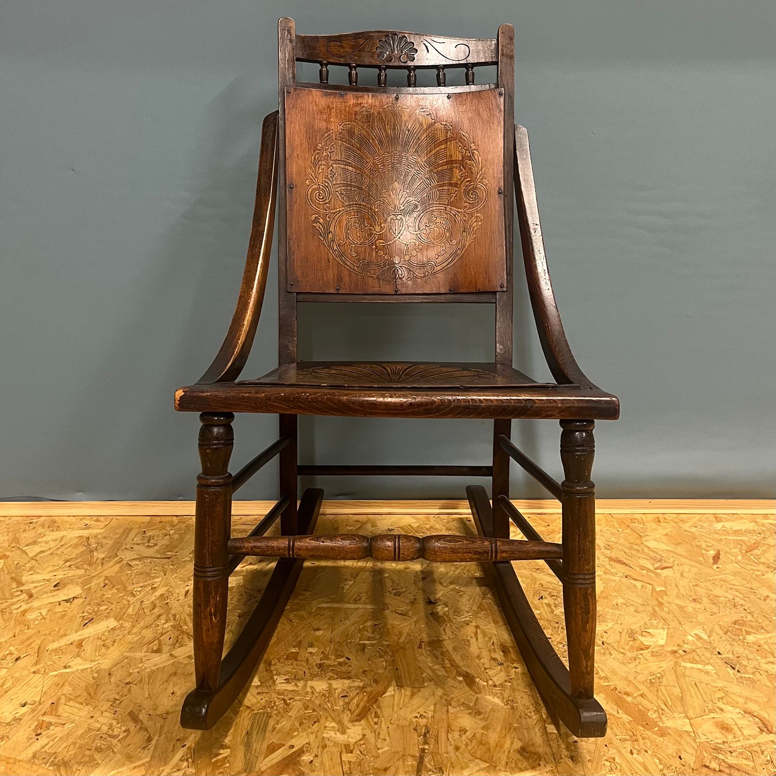 Antique Hand Carved Rocking Chair photo furniture