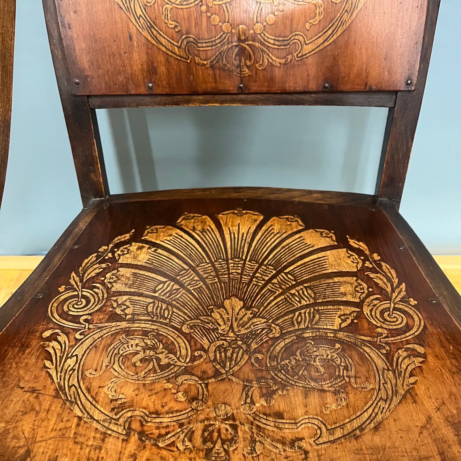 Antique Hand Carved Rocking Chair photo vinterior
