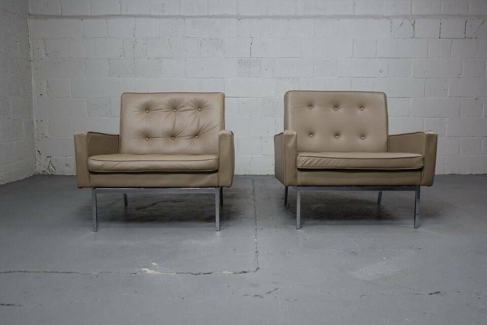 Florence Knoll Lounge Chairs Model 65a For Knoll International. photo for sale