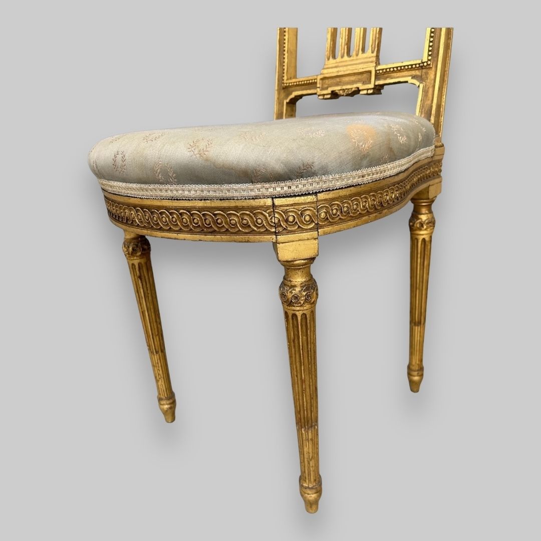 A Pair Of Very Attractive French Napoleonic Era Salon Chairs photo 1150.0