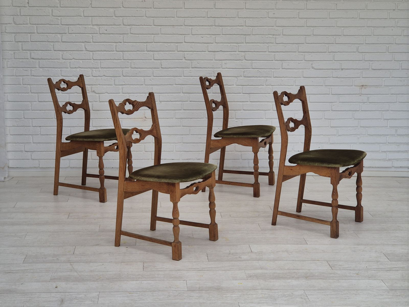1970s, Set Of 4 Danish Dining Chairs In Oak Wood, Green Furniture Wool. photo Furniture