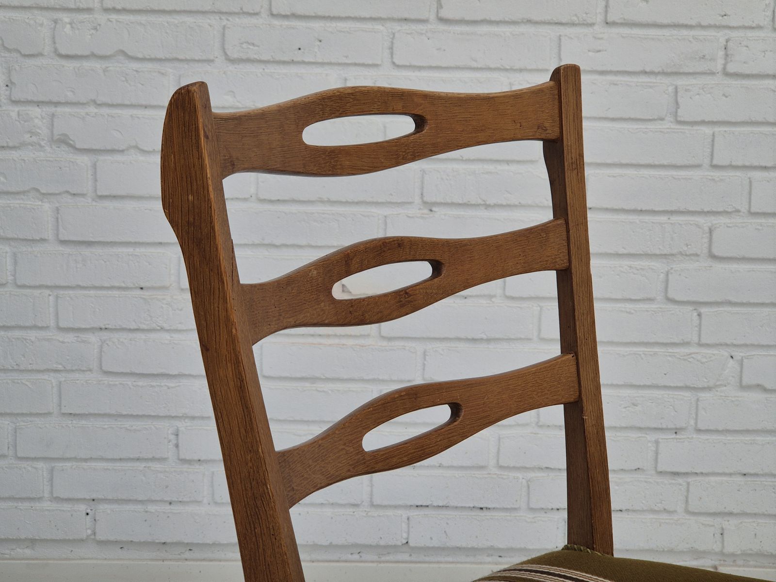 Furniture 1970s, Set Of 4 Danish Dining Chairs In Oak Wood, Green Furniture Wool. photo