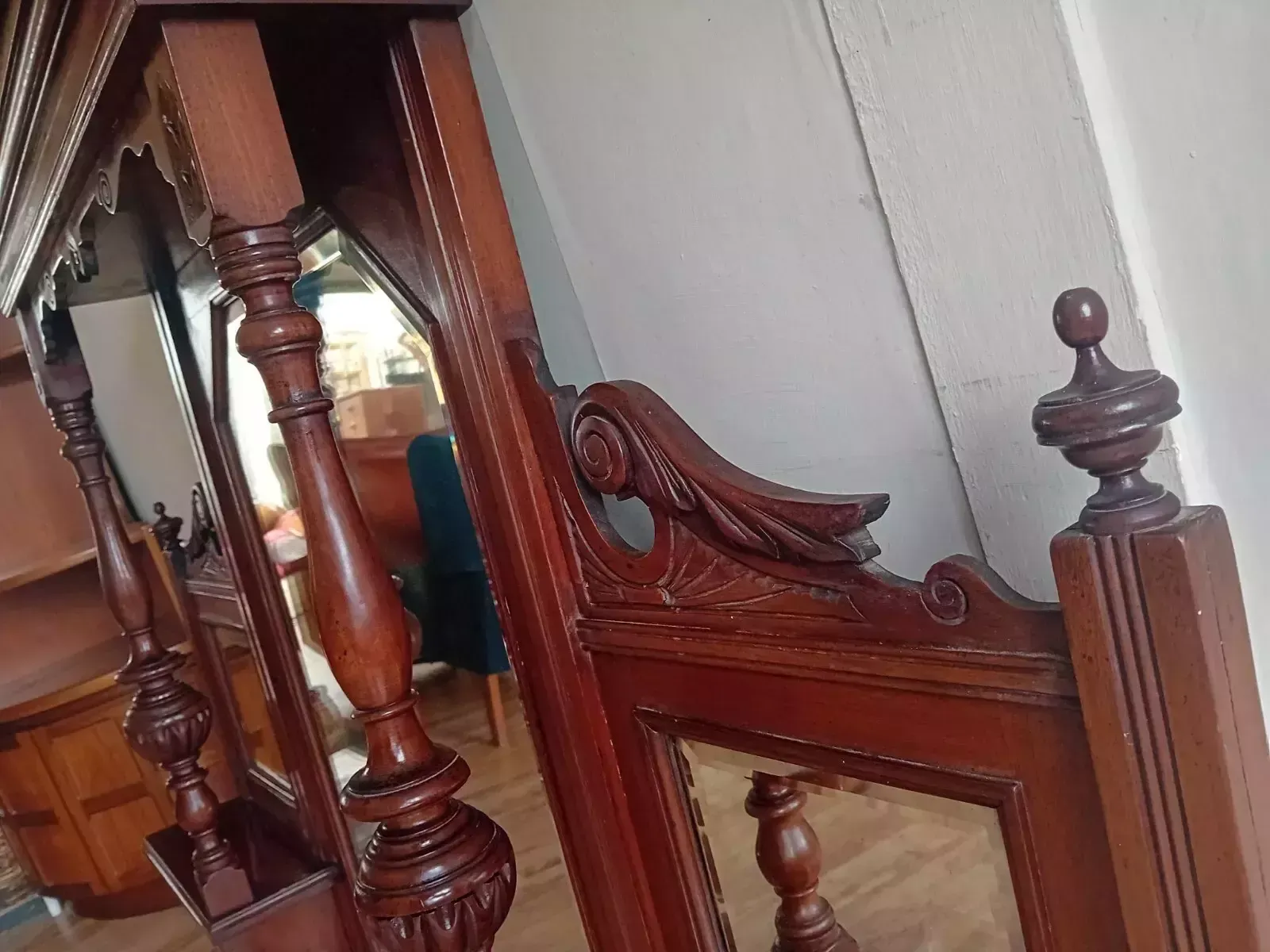 Beautiful Circa 1880 Victorian Mahogany Antique Overmantel Mirror photo 330.0