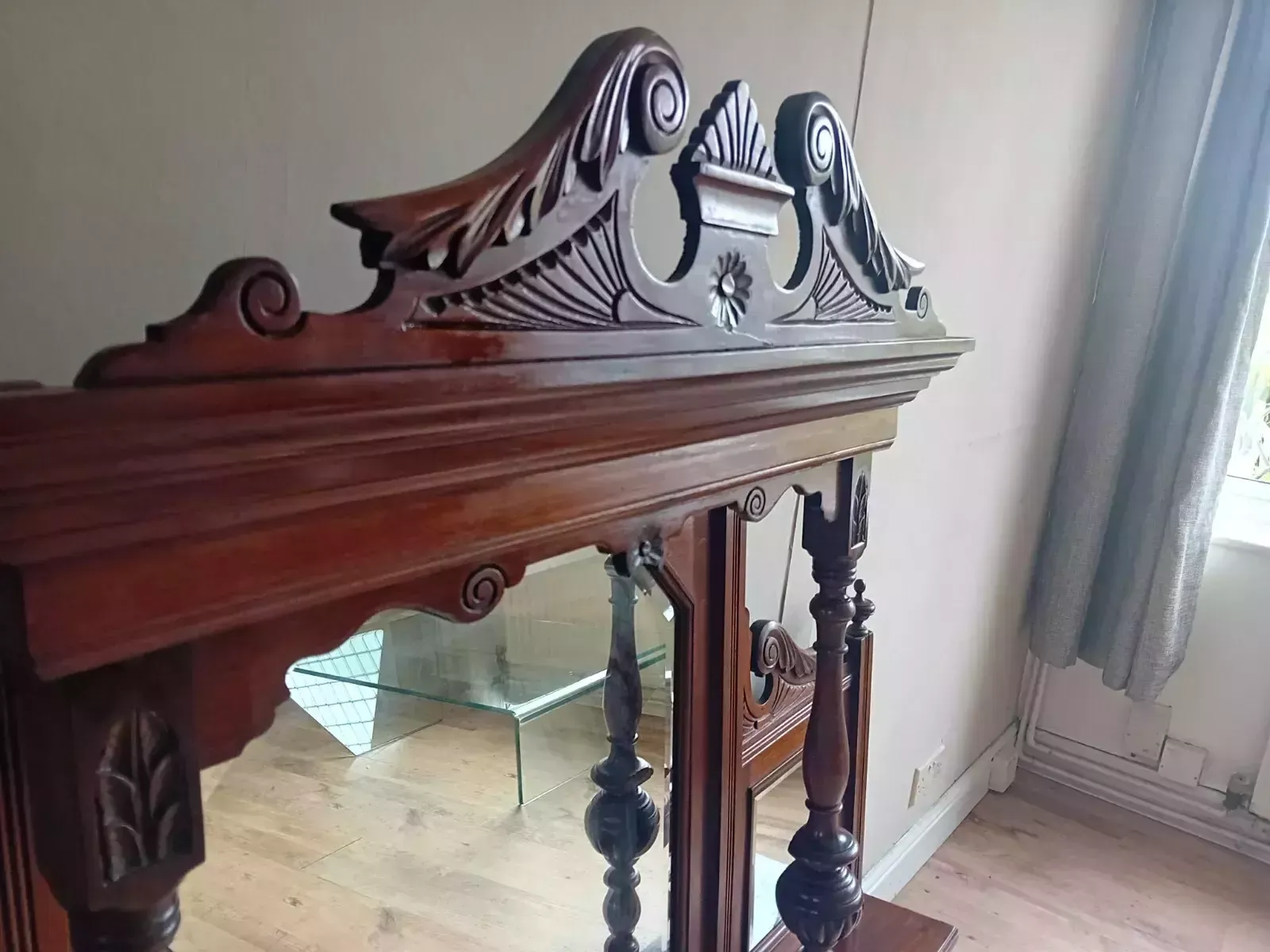 photo vinterior Beautiful Circa 1880 Victorian Mahogany Antique Overmantel Mirror
