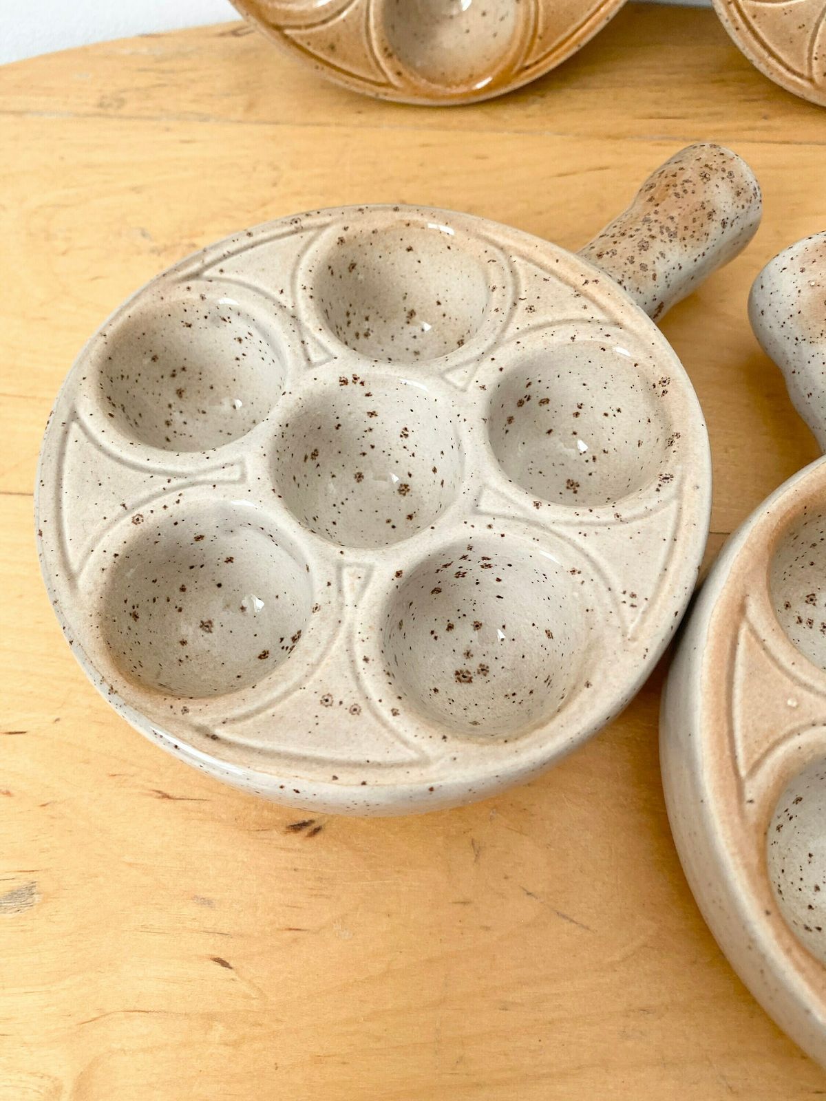 Emilie Henry French Escargot Baking And Serving Dish, Crème Brûlée Coloured Set Of 4 Snails Plate, French Ceramics photo vinterior