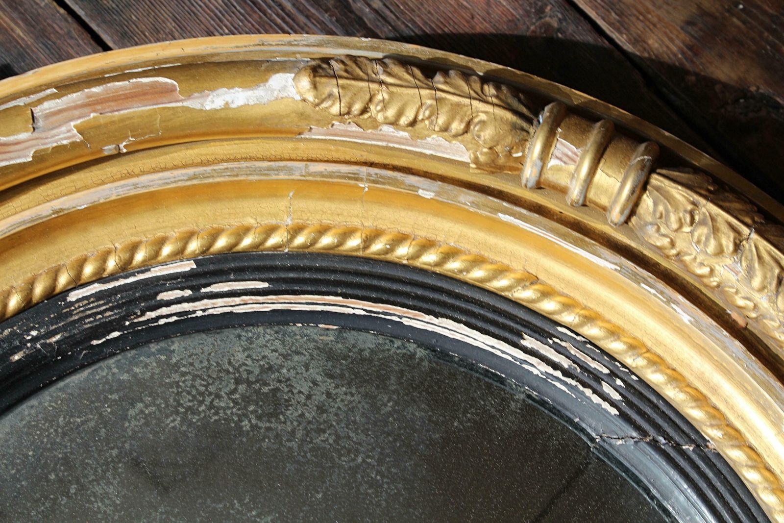 photo furniture Early 19th Century William IV Gilt Convex Mirror Country House Antique