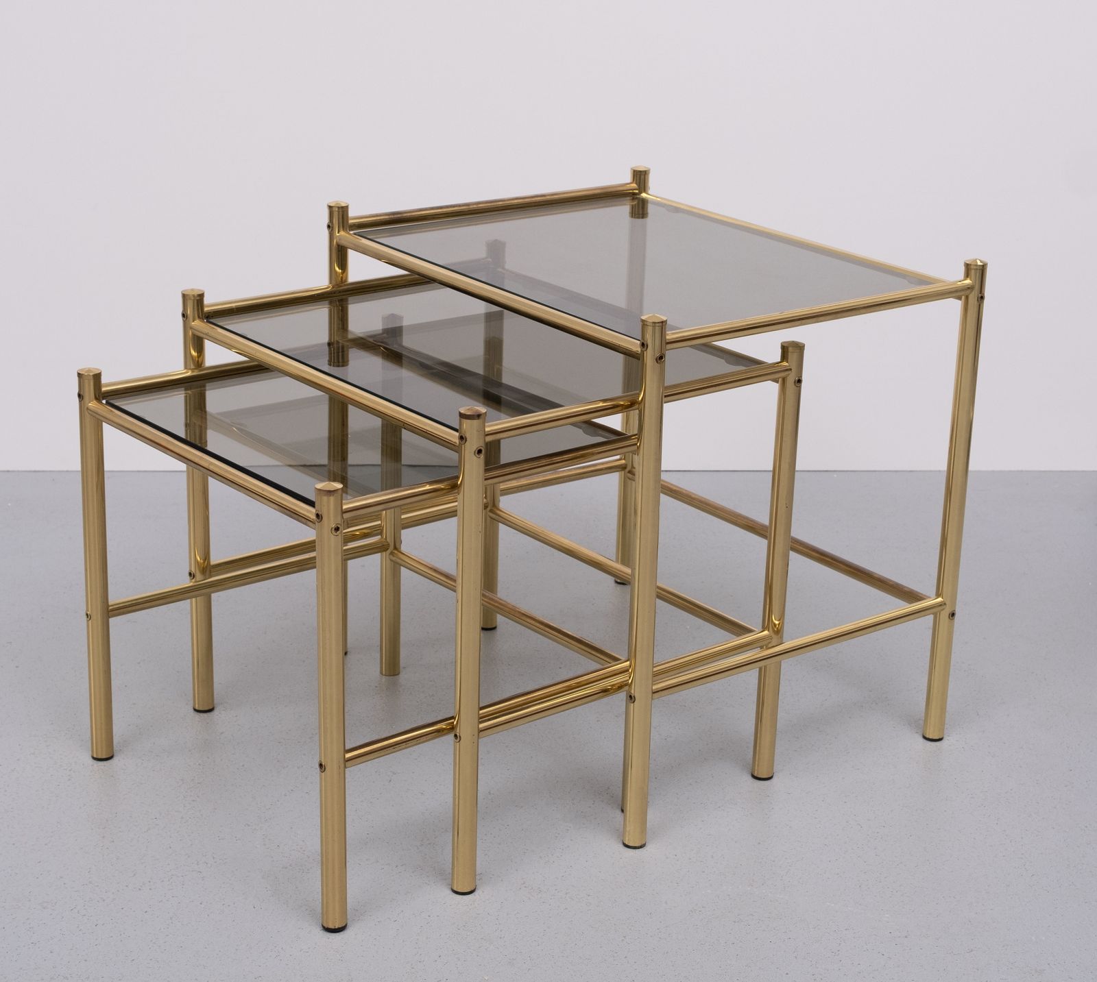 Brass Nesting Tables Hollywood Regency 1970s France photo vinterior