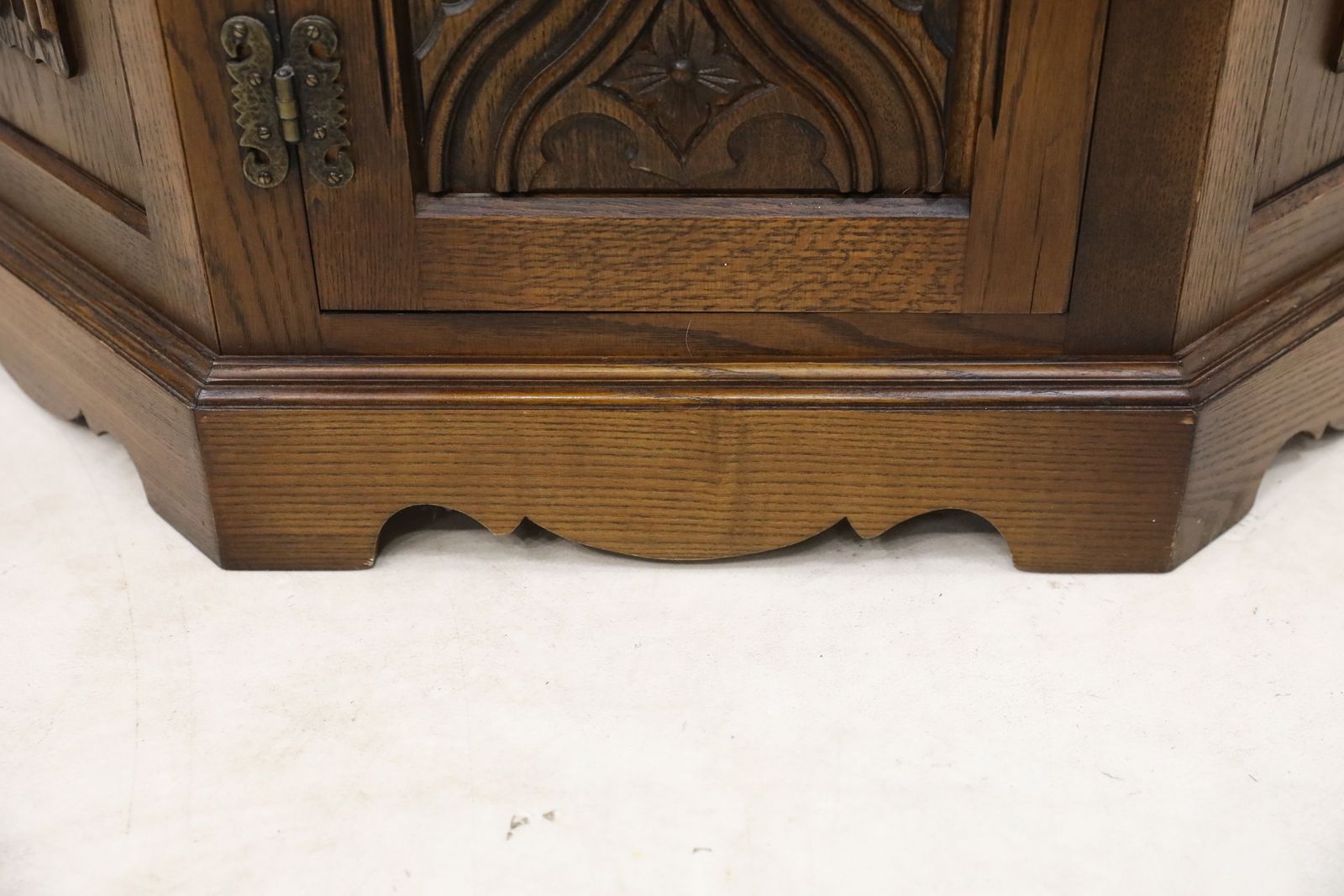 Furniture Old Charm Display Cabinet Light Oak Leadlight Free* Uk Delivery photo