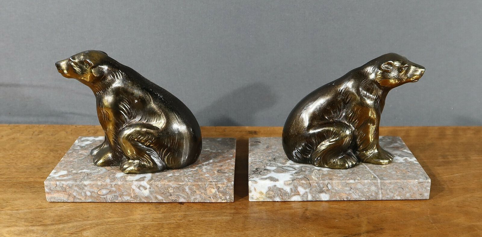 Pair Of “Bear” Bookends In Golden Metal – 1920 photo 410.0
