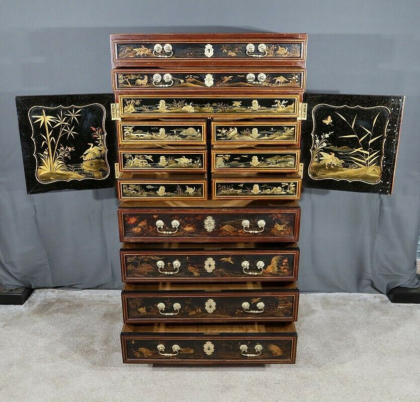 Chinese Cabinet In Lacquered Wood And Painted Wood – Early 20th Century photo 4800.0