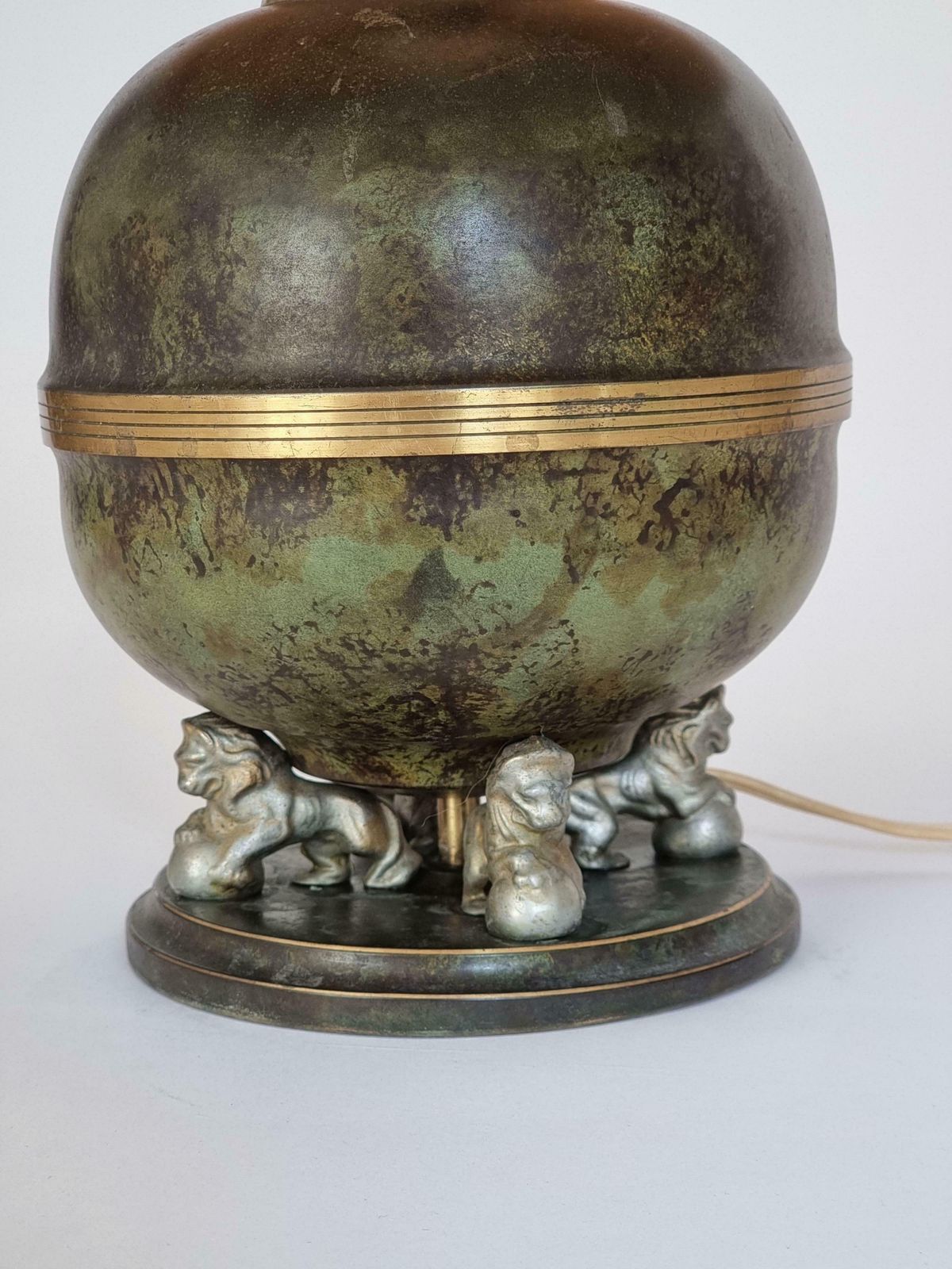 Table Lamp, Svenska Metallverken, Decor Of Lions, Swedish Grace photo vinterior