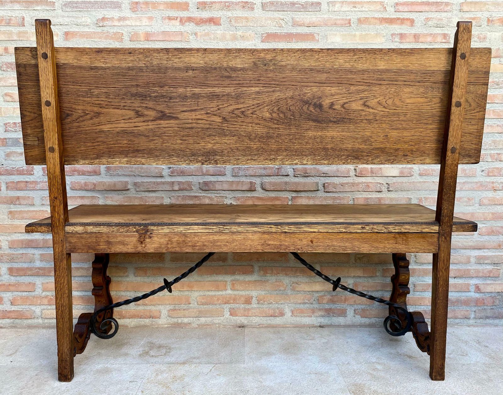 Spanish Renaissance Carved Oak Bench Banquette Escaño, 1890s photo vinterior