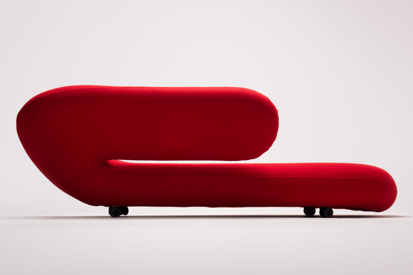 Chaise Longue 'Cleopatra'   Geoffrey Harcourt photo vinterior