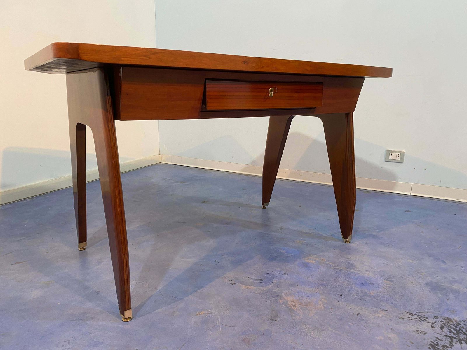 Italian Mid Century Sculptural Desk Designed By Vittorio Dassi In 1950s photo furniture