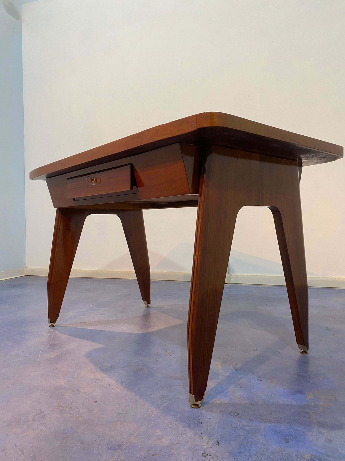 photo vinterior Italian Mid Century Sculptural Desk Designed By Vittorio Dassi In 1950s