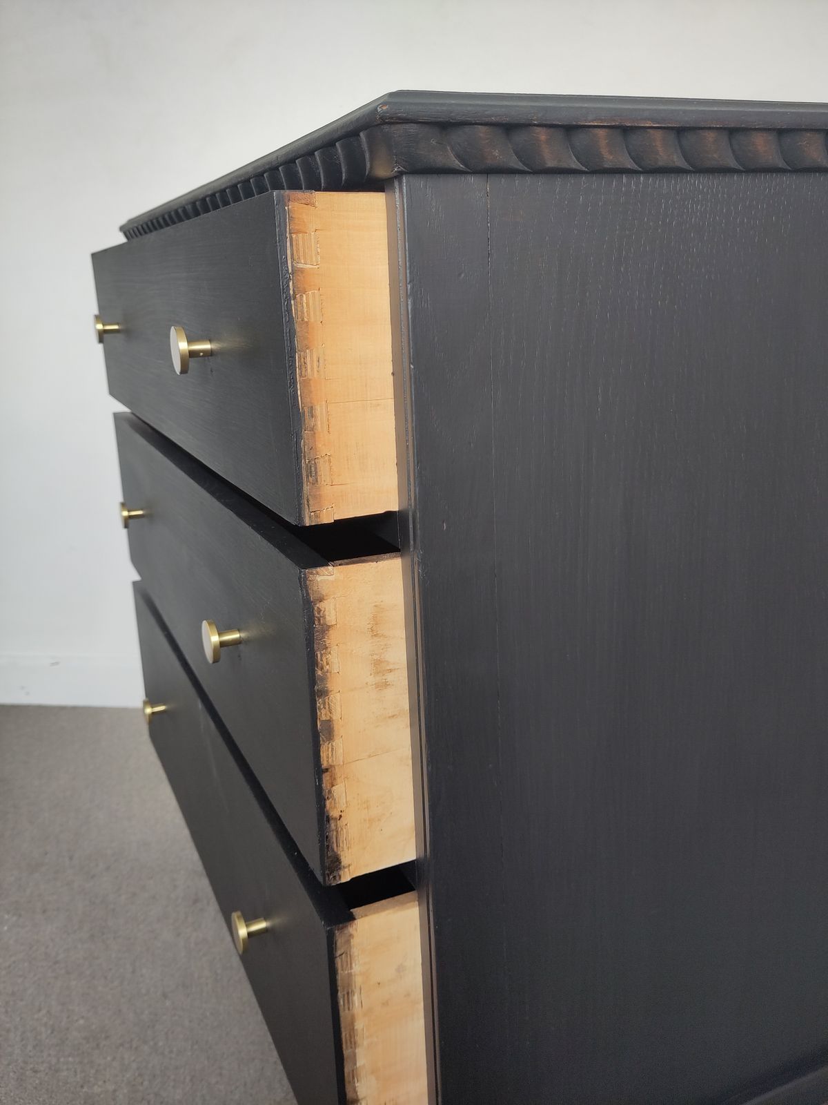 Solid Wooden Painted Chest Of Drawers  3 Drawers photo furniture