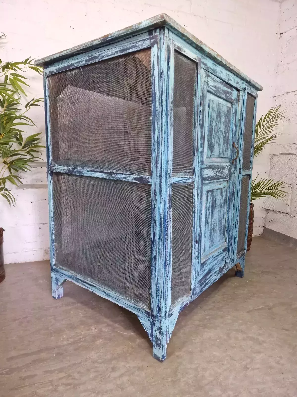 Large Vintage Indian Kitchen Island Sideboard Console Table Drinks Tv Cabinet photo 450.0