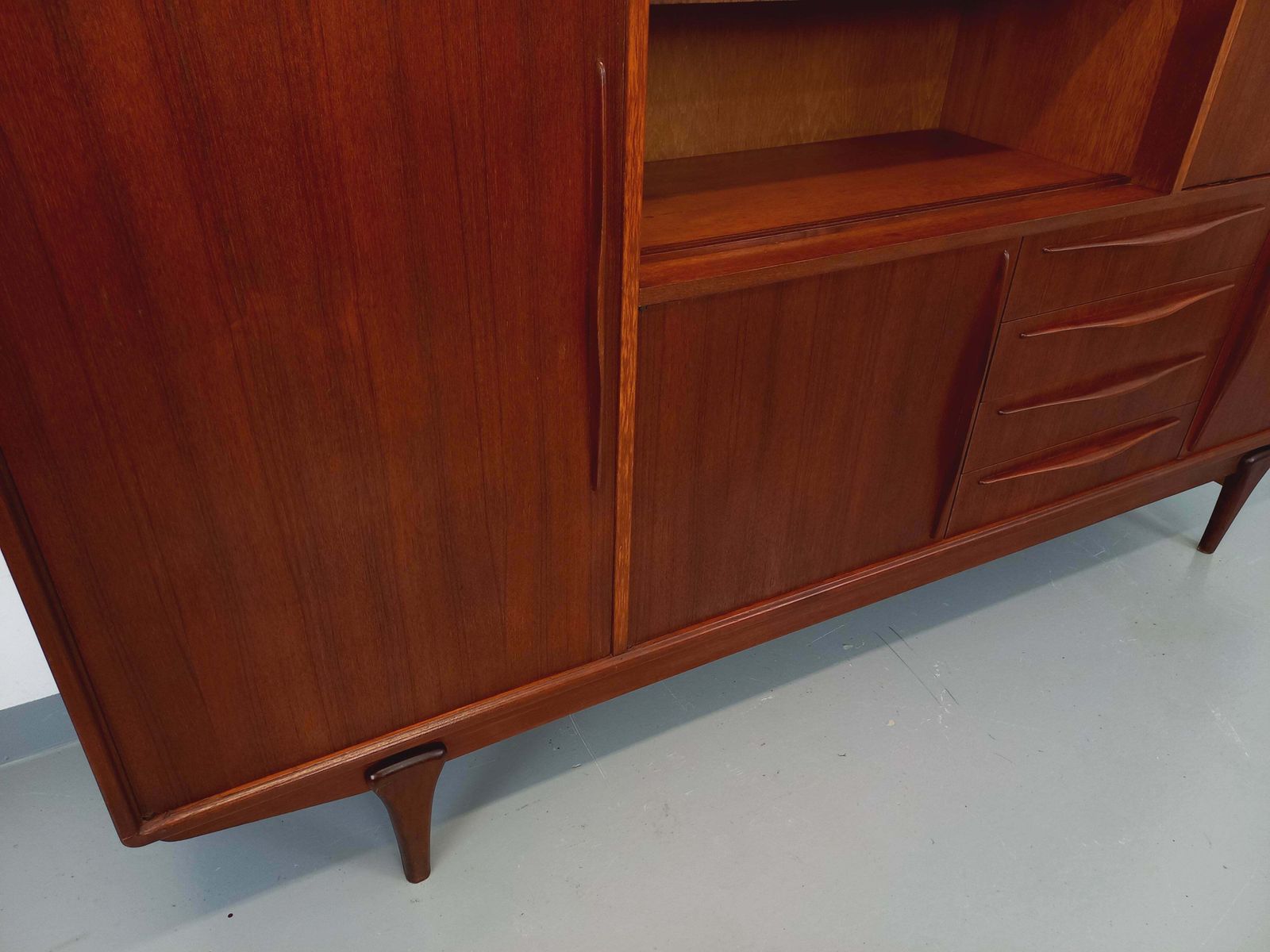 photo buy Buffet haut scandinave en teck 2