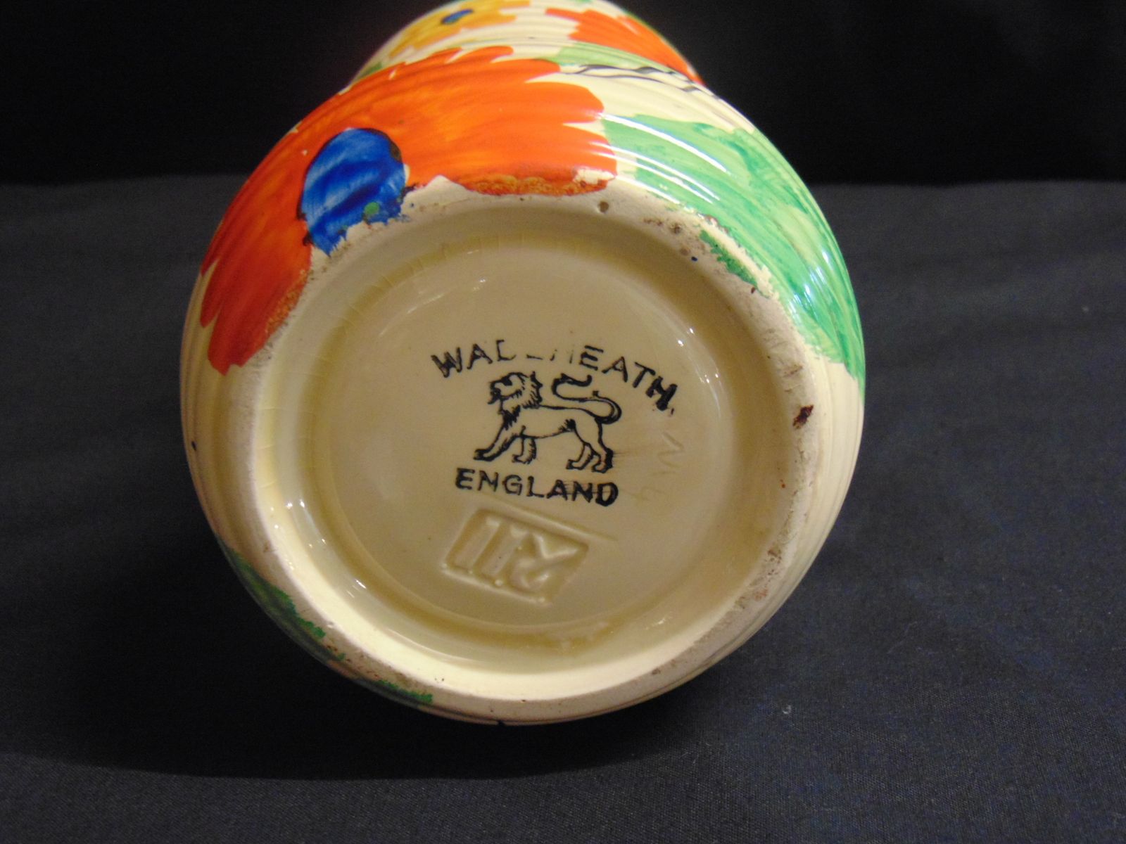 Art Deco Wade Heath Hand Painted Vase photo vinterior