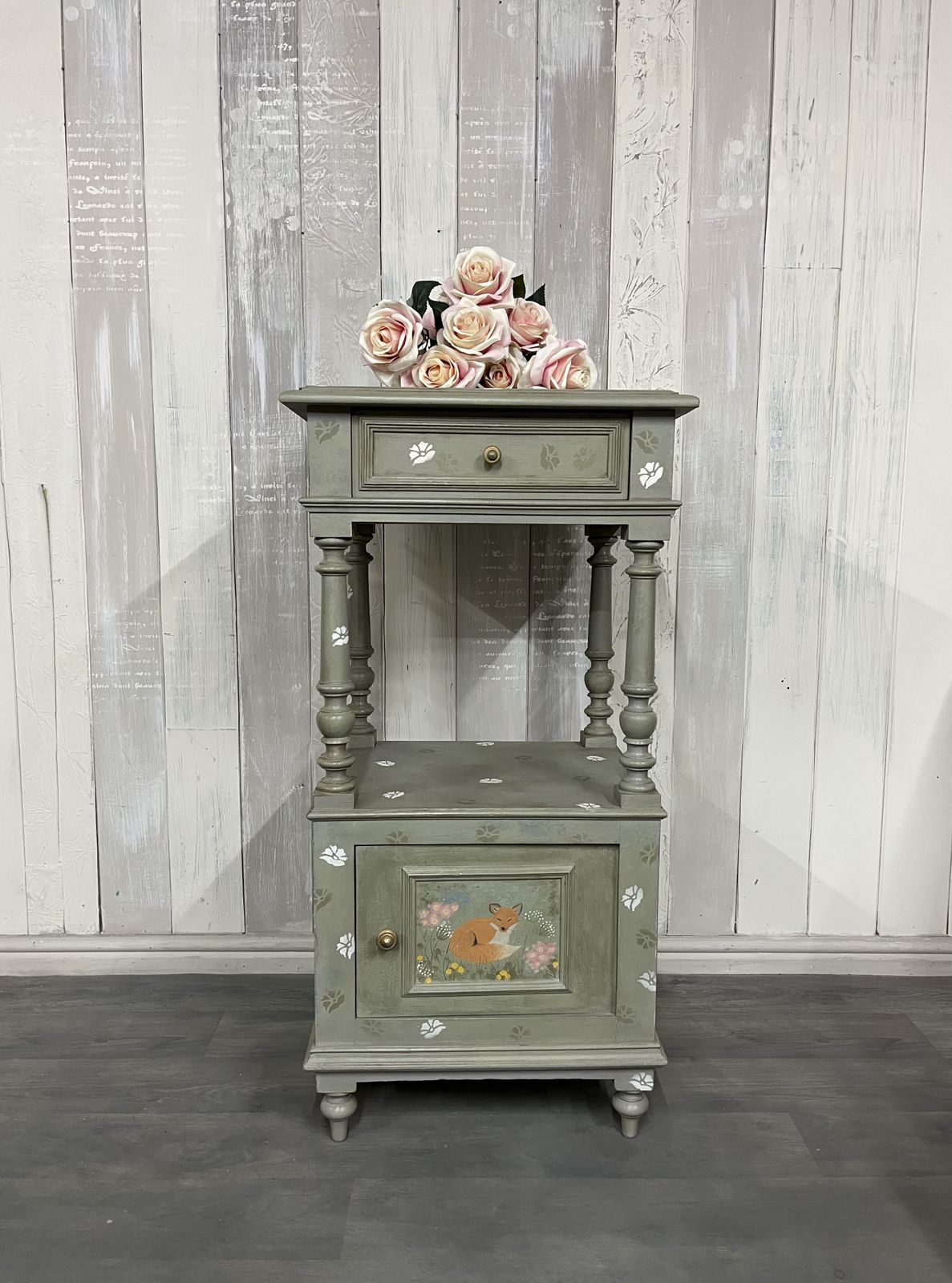 Hand Painted French Pot Cupboard With Fox Detail photo 420.0