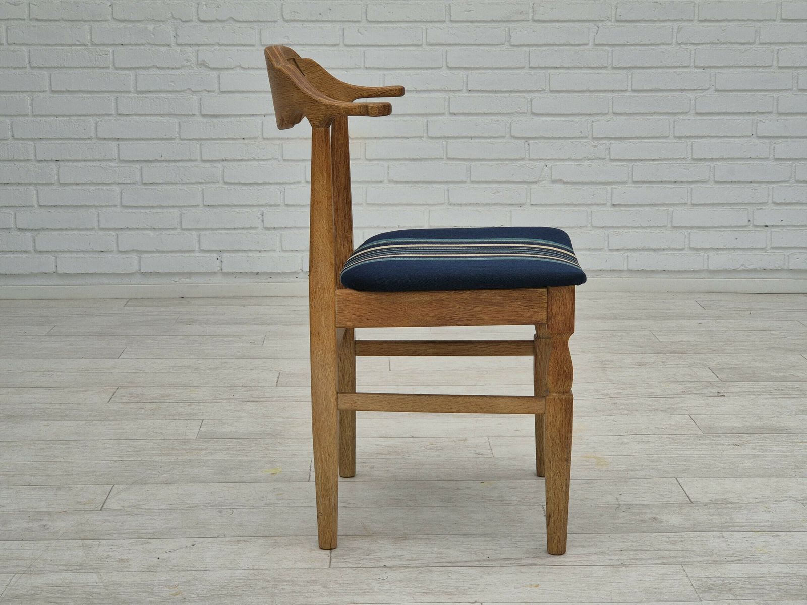 1970s, Danish Design By Henning Kjærnulf For Eg Kvalitetsmøbel, Set Of 4 Dining Chairs, Original Condition. photo Furniture