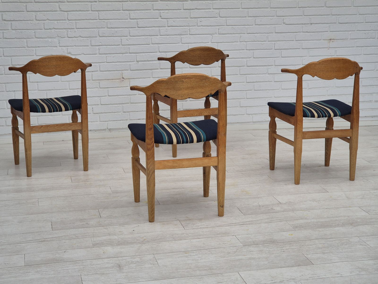 photo for sale 1970s, Danish Design By Henning Kjærnulf For Eg Kvalitetsmøbel, Set Of 4 Dining Chairs, Original Condition.