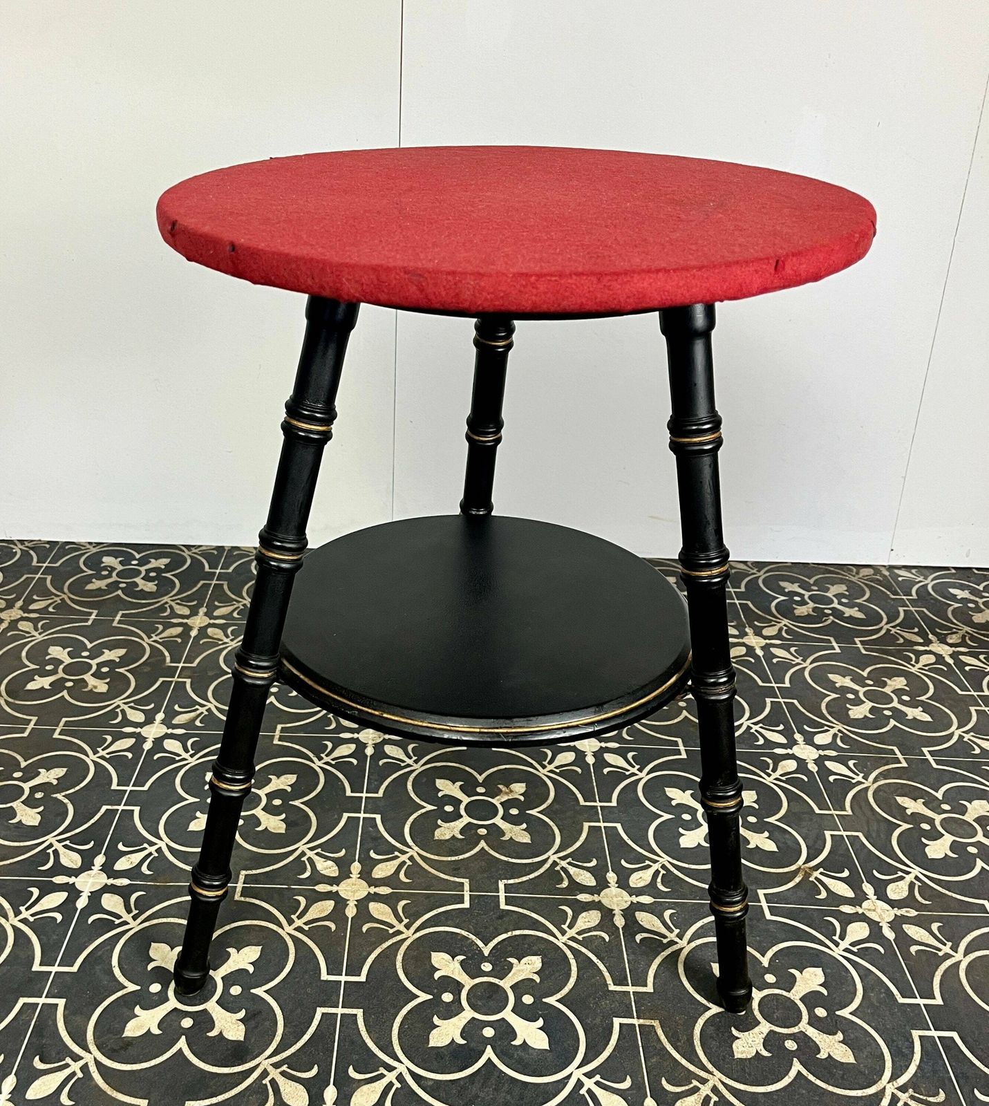 Early 20th Century Stylish Ebonised Coffee Or Side Table, Period Faux Bamboo, Antique Furniture, Red Baize, Gold Detail, Interior Design photo for sale