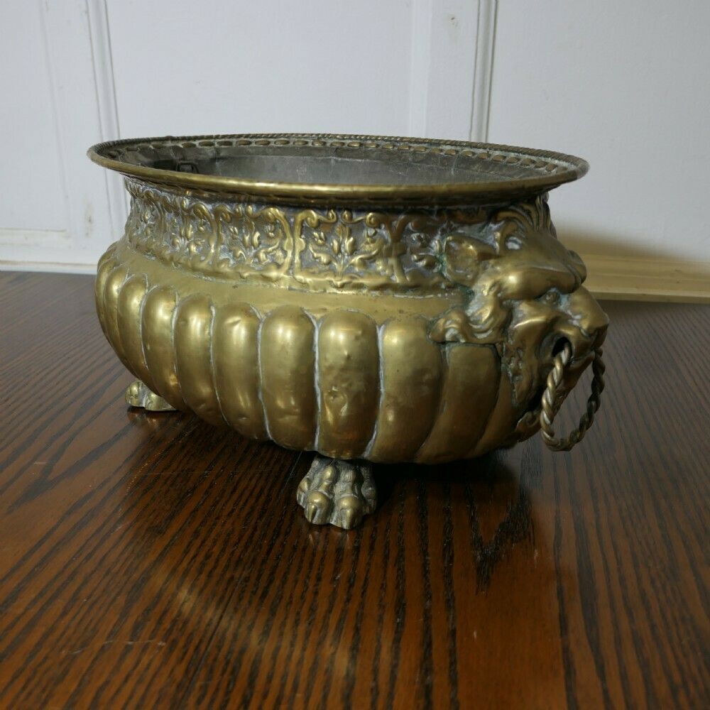 Gothic Brass Jardiniere With Lions Mask Handles And Liner photo 540.0