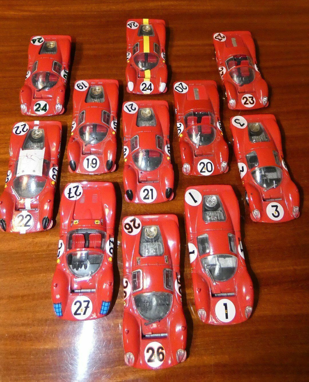 photo furniture Set Of 64 Models From The Scuderia Ferrari Historical Archive Collection, In 1/43 Scale By Brumm – Italy 1980s